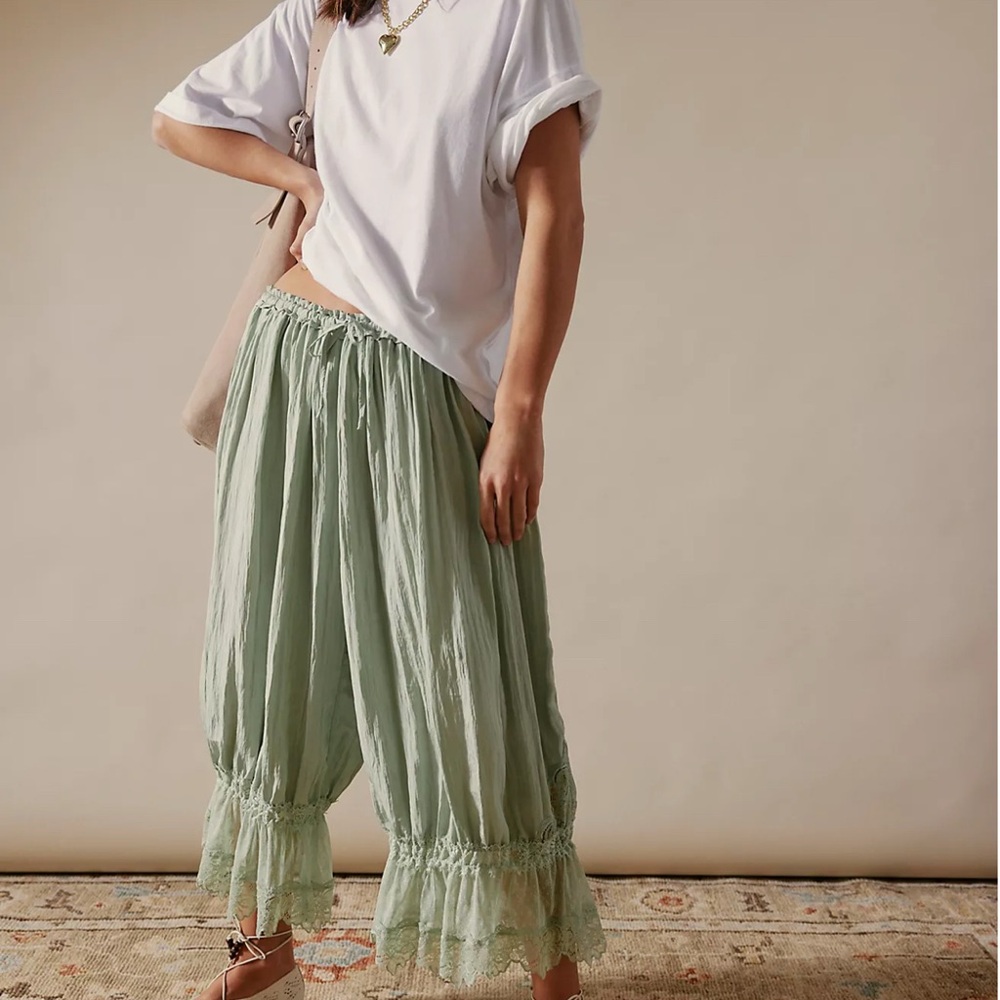 Free People Sage Green Cropped Lace-Trim Harem Pants